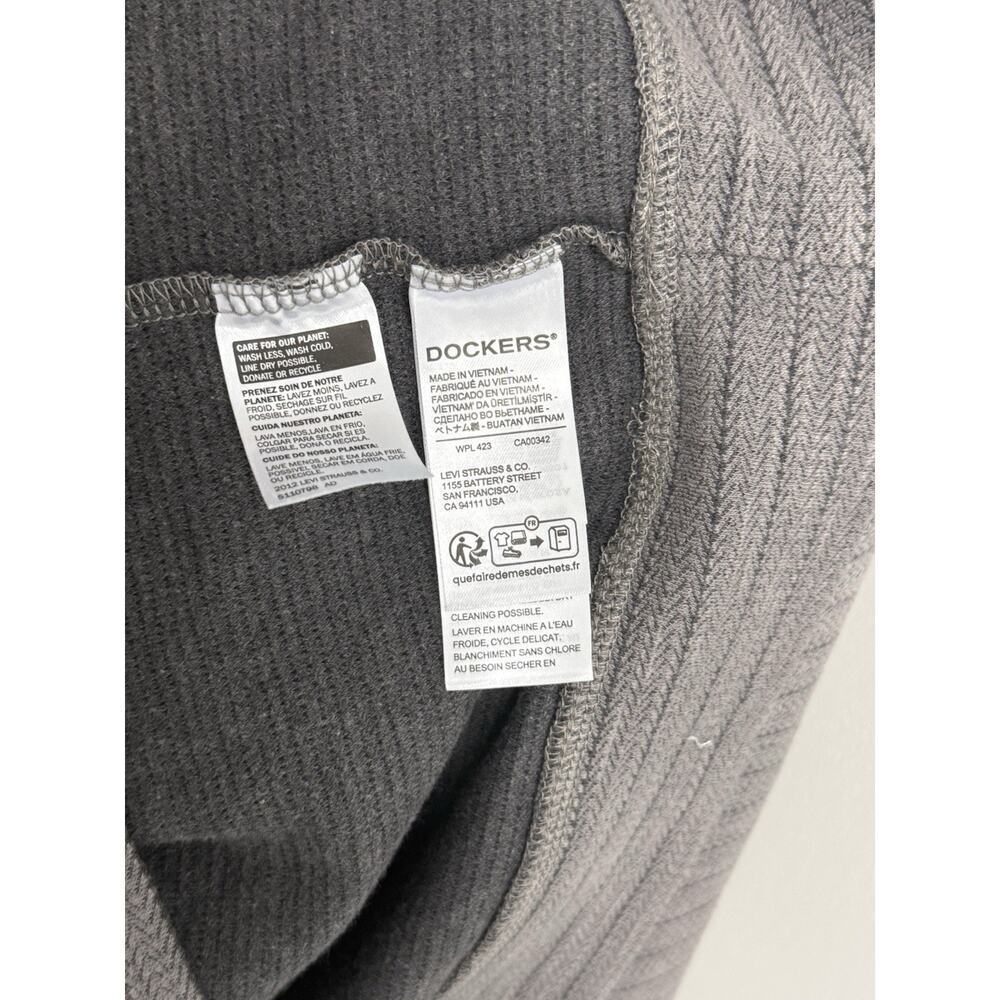 Lot Of 2 Dockers Pullovers Grey And Cream Men’s Size Large Levi Strauss &Co - Picture 9 of 9
